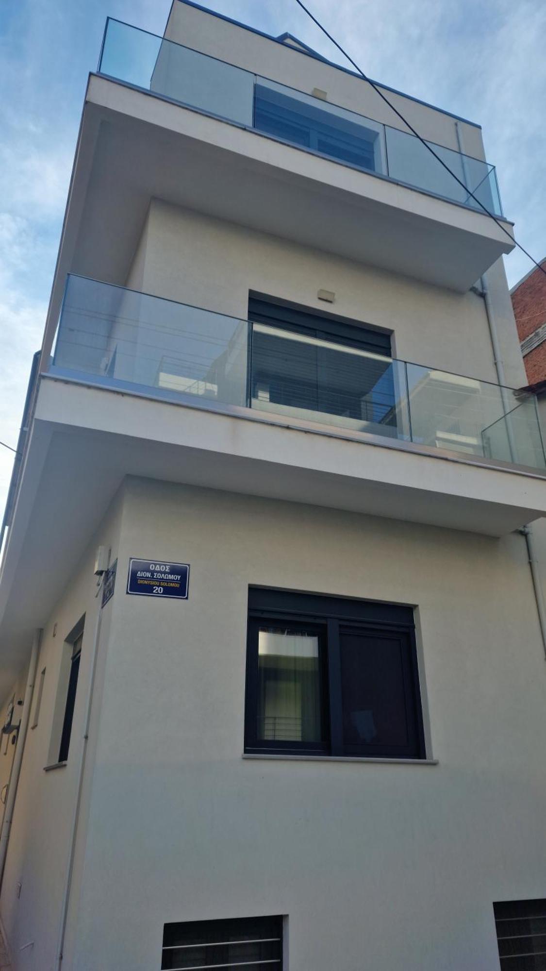 Meligeo Suites Center Of Янина Екстериор снимка